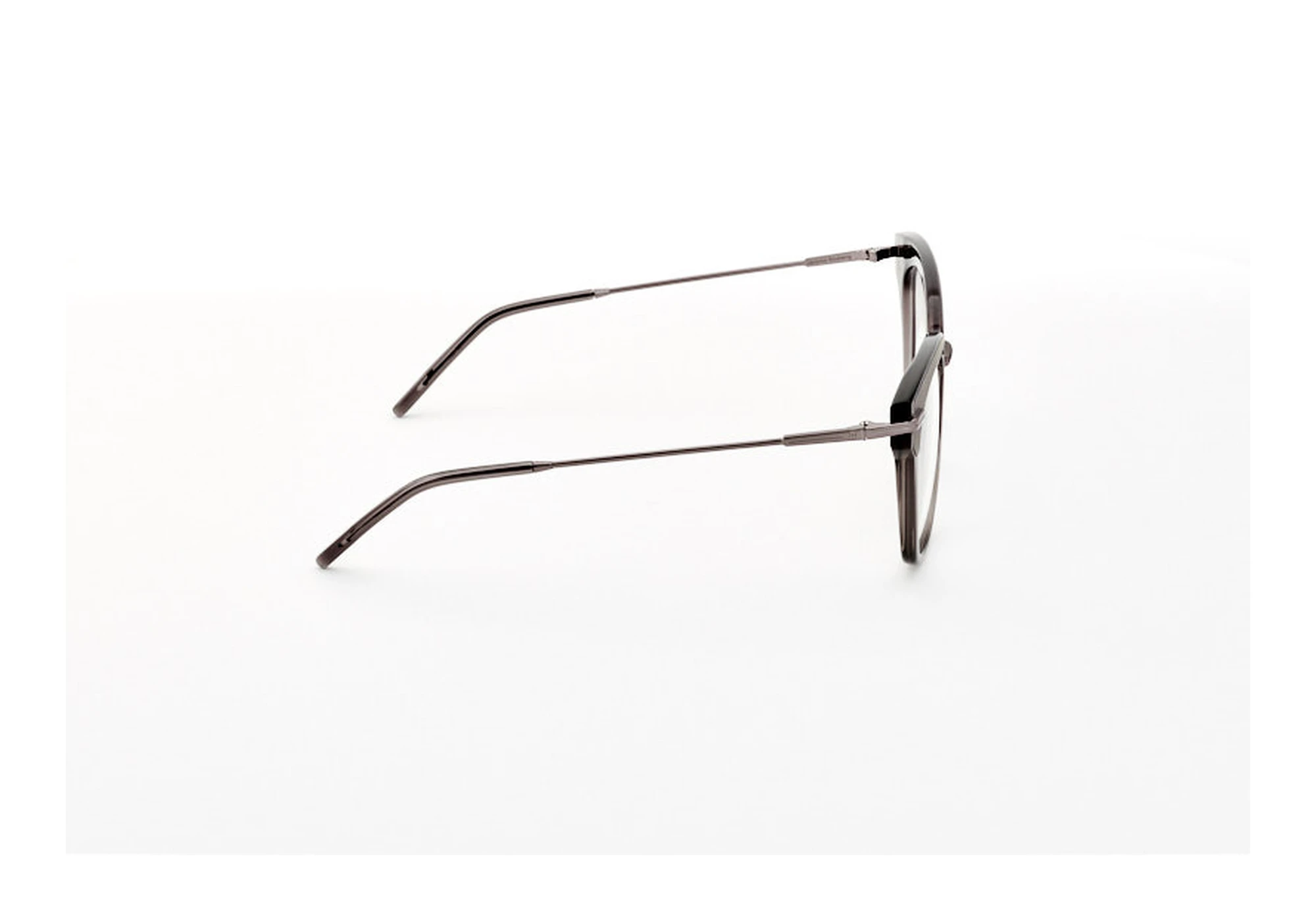 Vorderansicht JB NINA (JBF116 - 4)