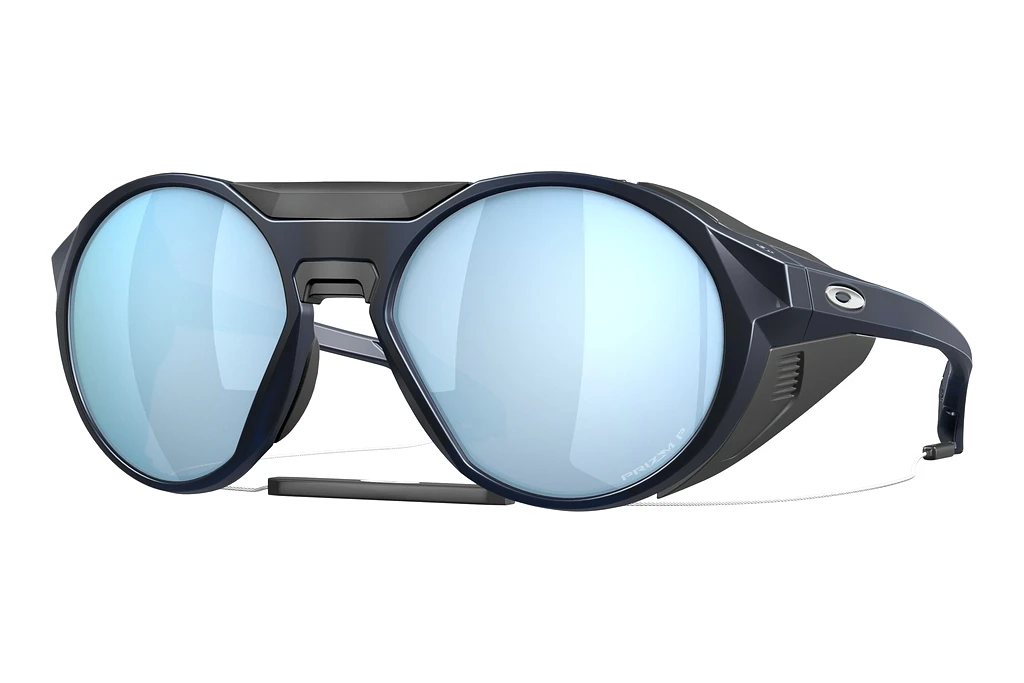 Oakley   OO9440 944005 Prizm Deep Water PolarizedMatte Translucent Blue