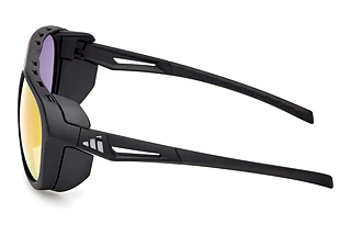 Seitenansicht Adidas SP0110 (02Z)