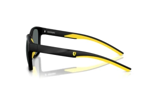 Seitenansicht Ferrari Scuderia FZ6019D (504/81)