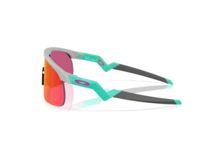 Seitenansicht Oakley RESISTOR (OJ9010 - 901026)