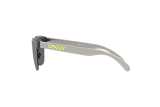 Seitenansicht Oakley FROGSKINS LITE (OO9374 - 937451)