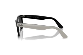 Seitenansicht Ray-Ban WAYFARER (RB2240 - 144248)