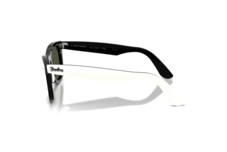 Seitenansicht Ray-Ban WAYFARER (RB2240 - 144431)