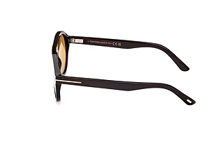 Seitenansicht Tom Ford FT1047-P (63E)